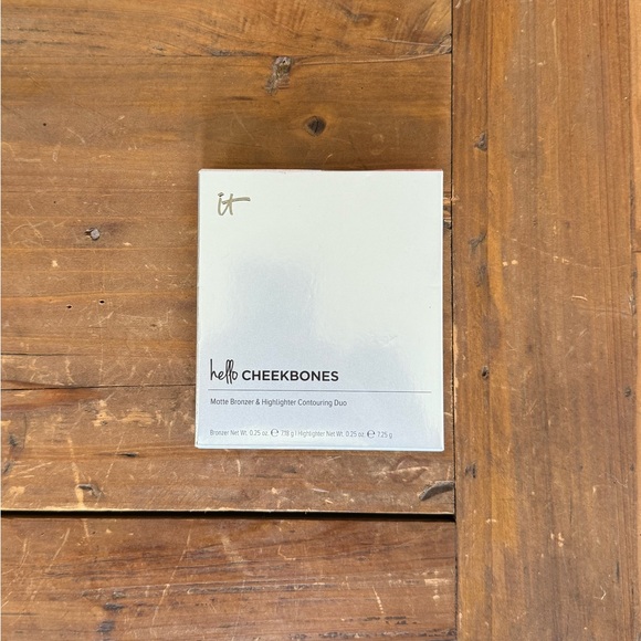 NWT it cosmetics hello cheekbones matte bronzer & Highlighter contouring Duo - Picture 2 of 5